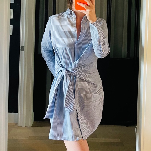 Reserved Dresses & Skirts - RESERVED Asymmetric shirt mini dress Sz S